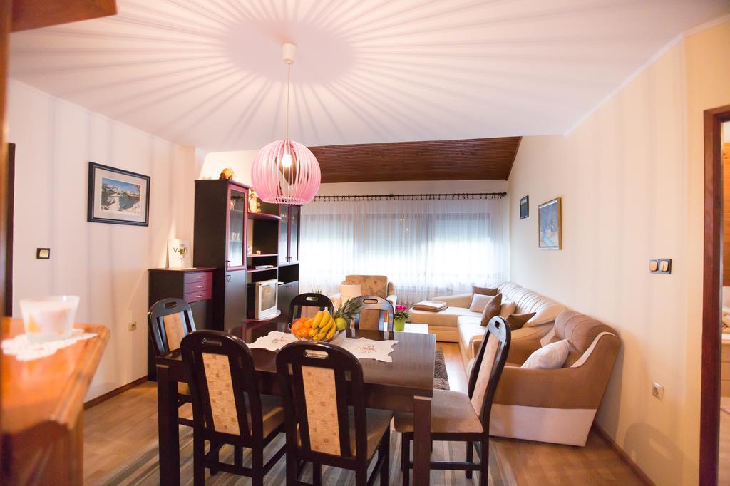 Apartman Belin โอกูลิน ภายนอก รูปภาพ