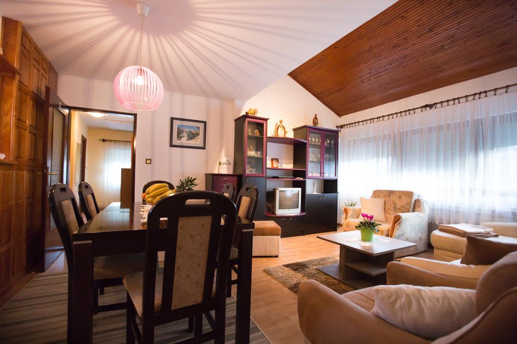 Apartman Belin โอกูลิน ภายนอก รูปภาพ